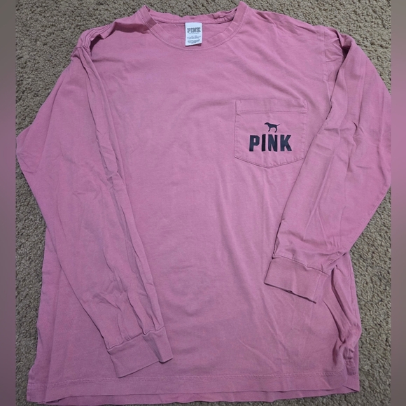PINK Victoria's Secret Oversized Vintage Logo Long Sleeved Pocket Tee - Picture 3 of 5